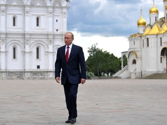 Фильм про Путина: что позволили Стоуну, не позволили русским