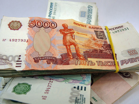 Для ослабления рубля Минфин решил купить валюты на 616 млрд